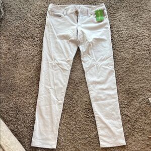 NWT Lilly Pulitzer women’s Worth White Skinny Jeans